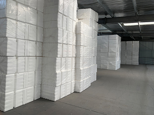 新手做EPS泡沫顆粒生產(chǎn)應(yīng)當(dāng)注意的問(wèn)題